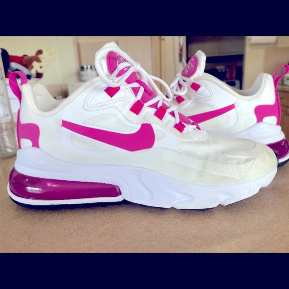 Nike Shoes - Nike air max